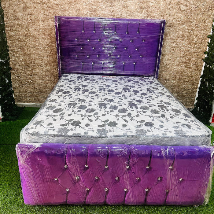 Cama con botones y colchón ortopédico 2 plazas y media