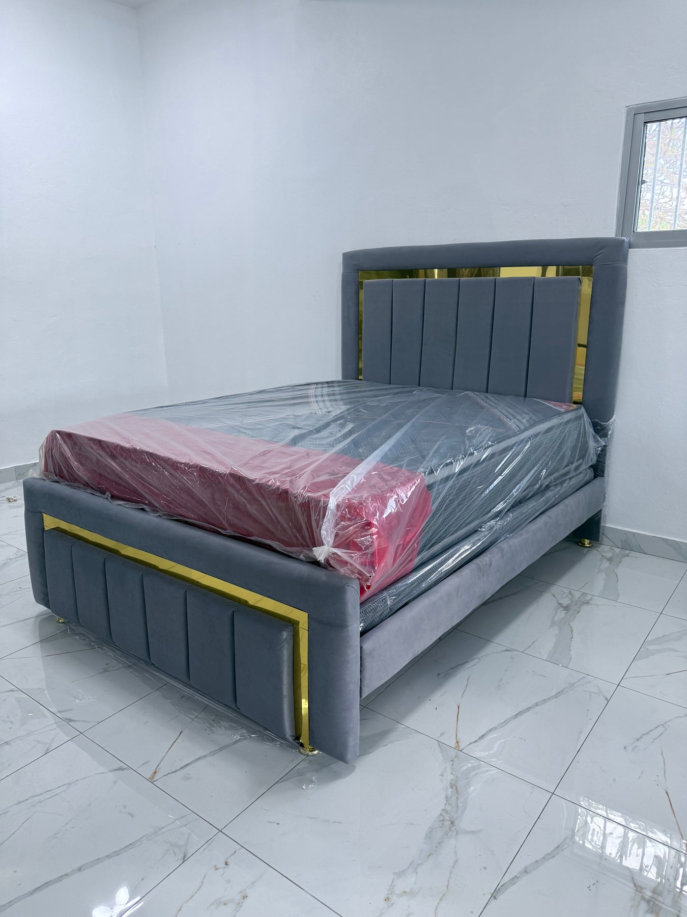 JUEGO DE HABITACIÓN
