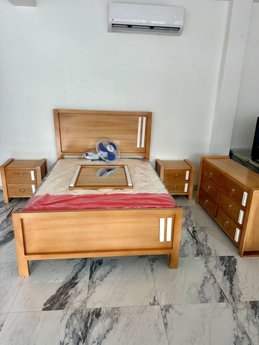 Juego de habitación leyenda Queen