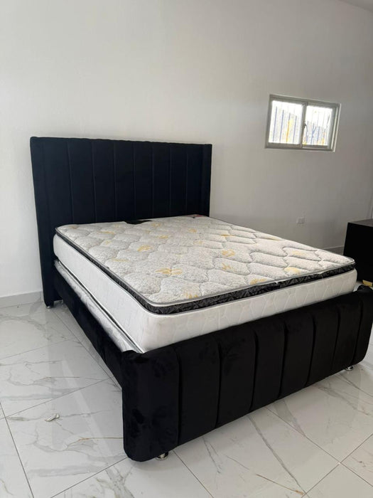 Juego de cama en 60 Espaldar Rallado y Colchon Pillow Top